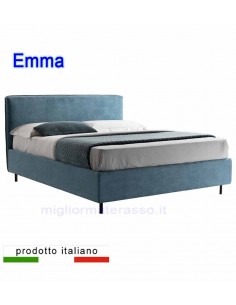 Letto con testiera semplice
