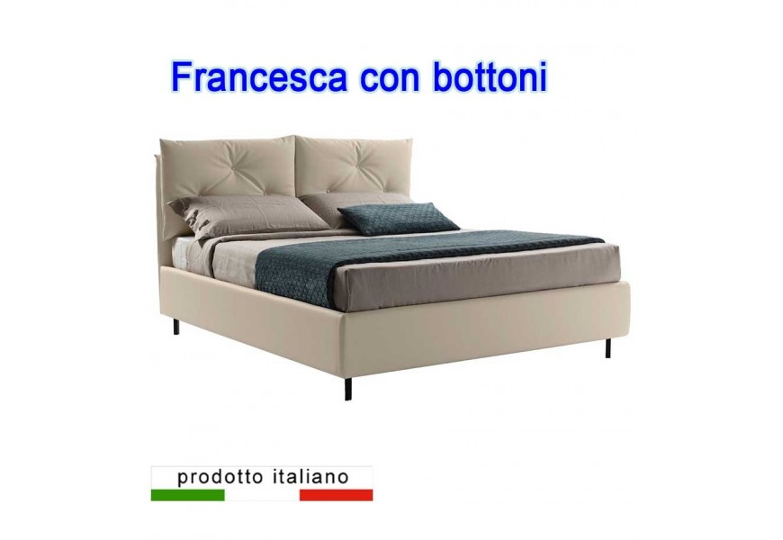 Francesca con cuscini trapuntati