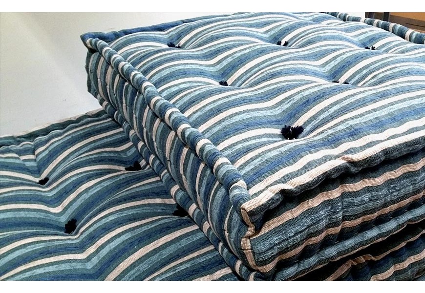 Artisan colored mattresses