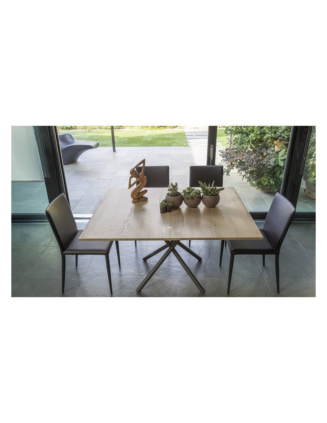 Lotus Table