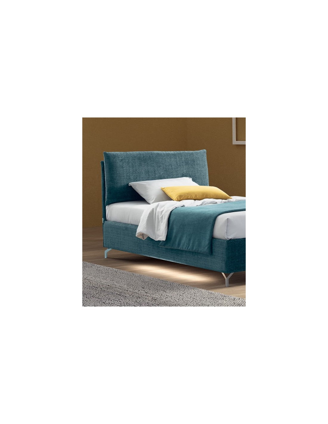 Stilfar Italia beds large with cushion headboard